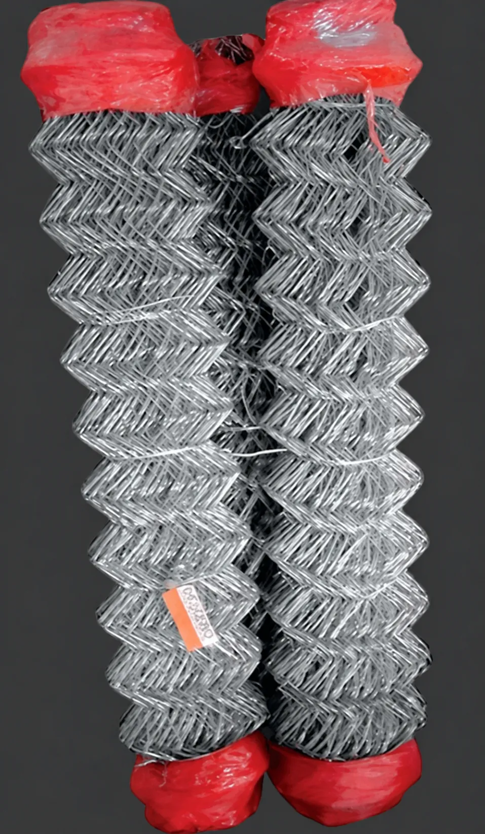Rollos de tela ciclónica con malla romboidal.